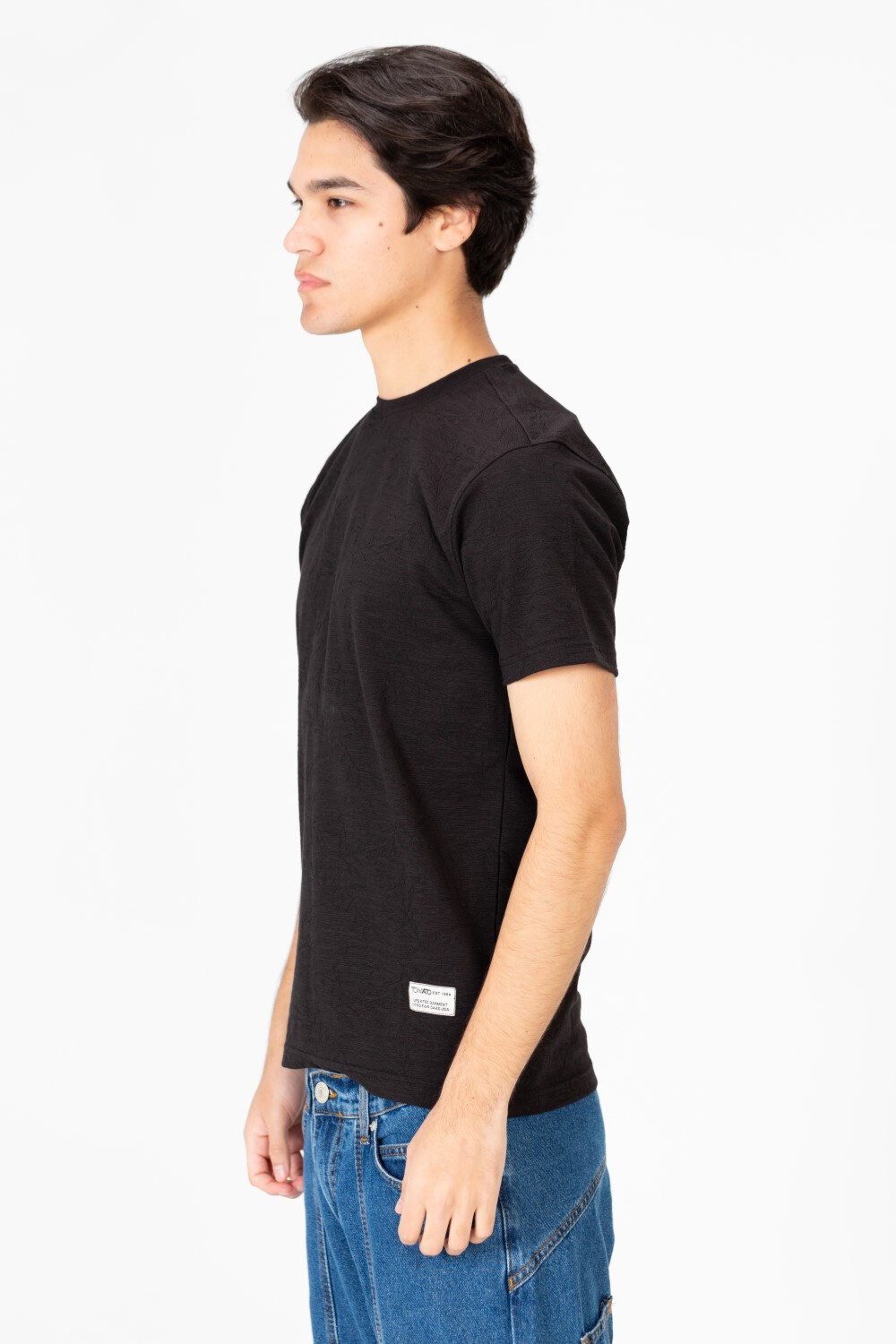 Men's Round Neck Half Sleeved T-shirt In High Quality Material