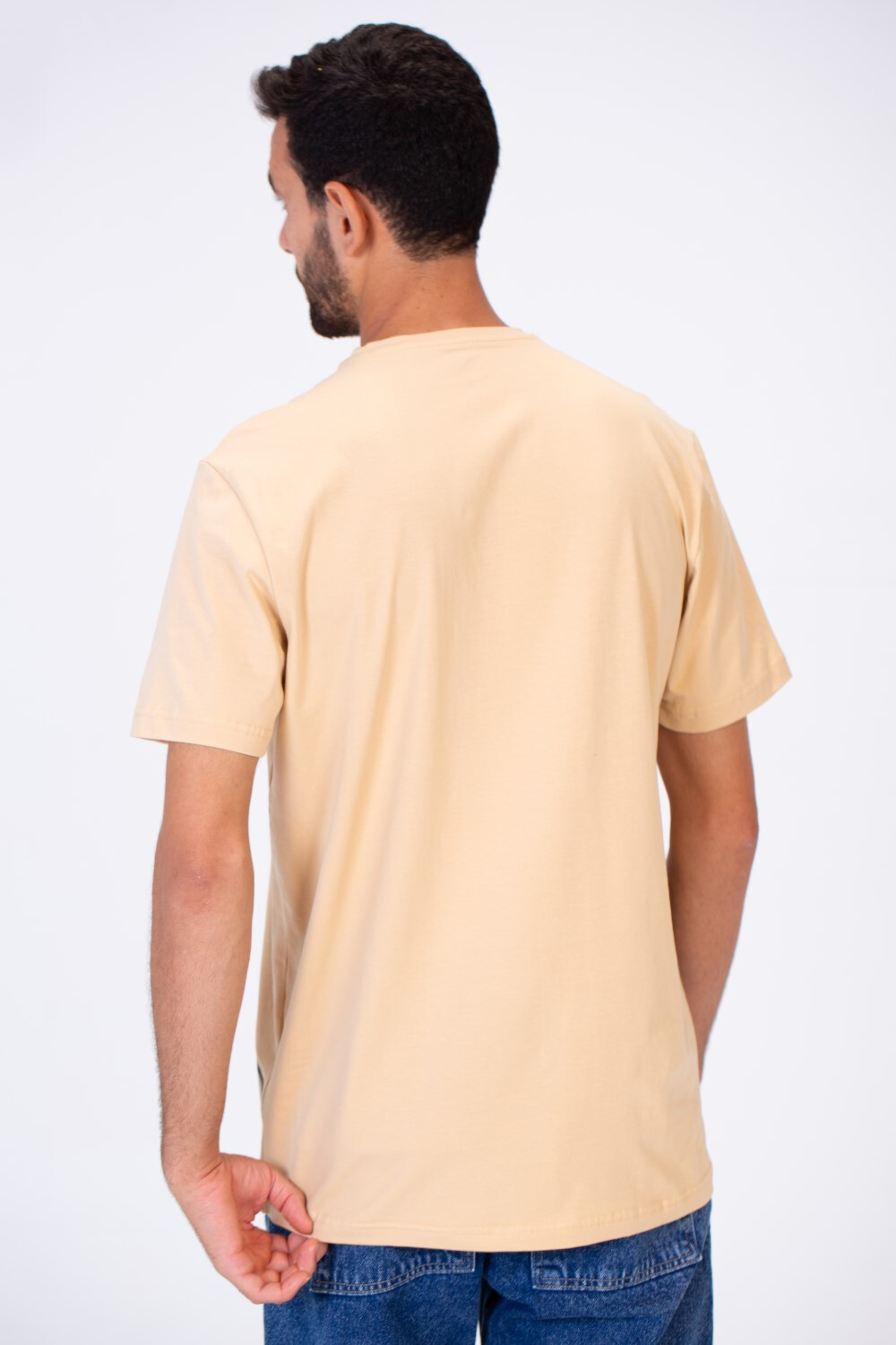 Men's Slim Fit T-shirt With Round Neck And Front Print
