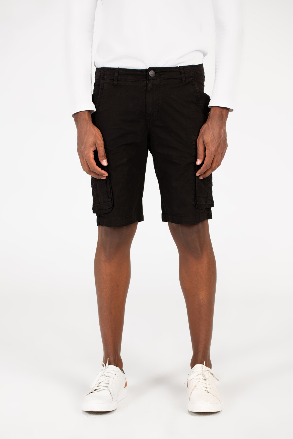 Men's Side Pockets Gabardine Short1