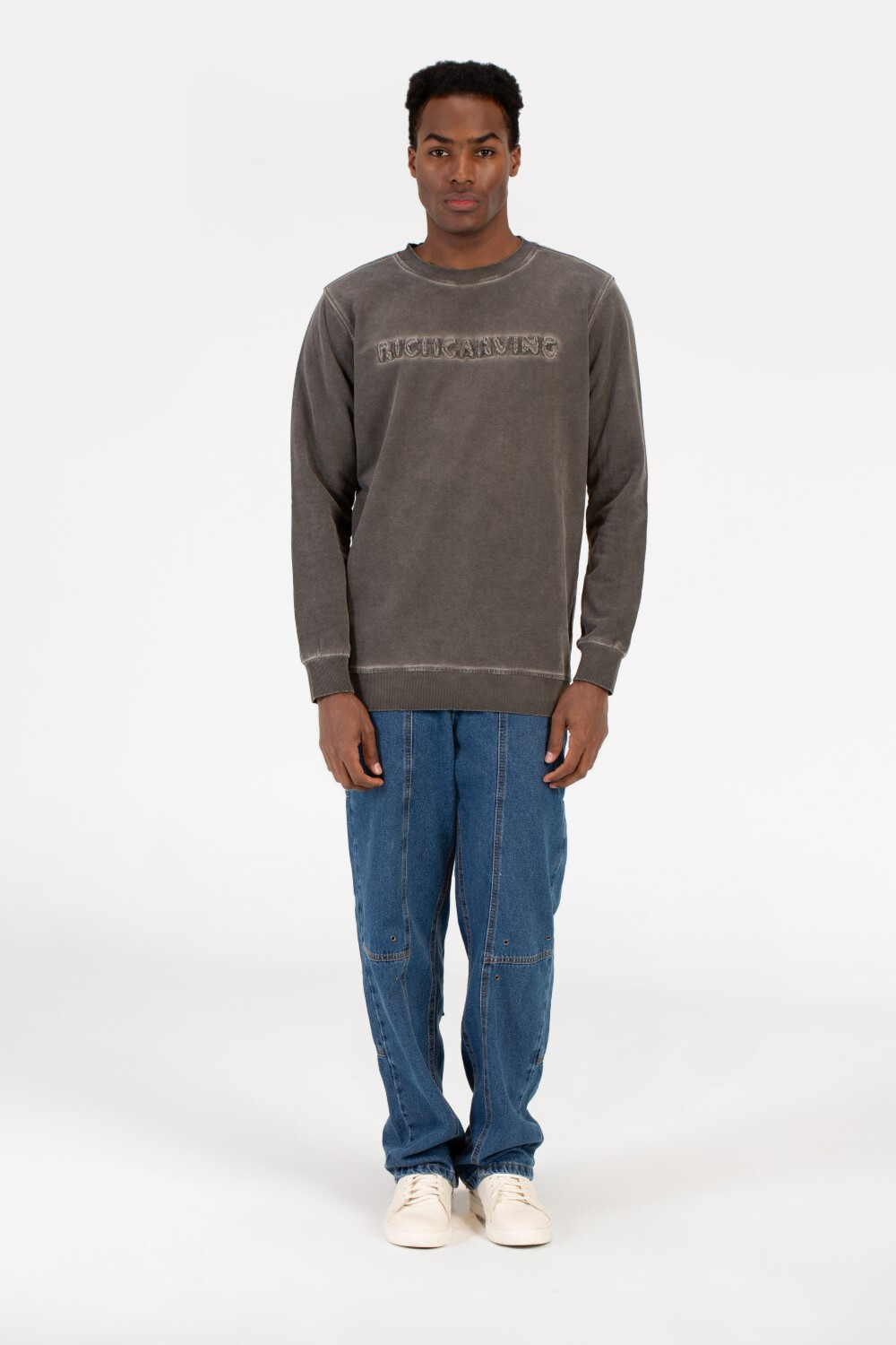 Men's Long Sleeved Crew Neck Sweatshirt