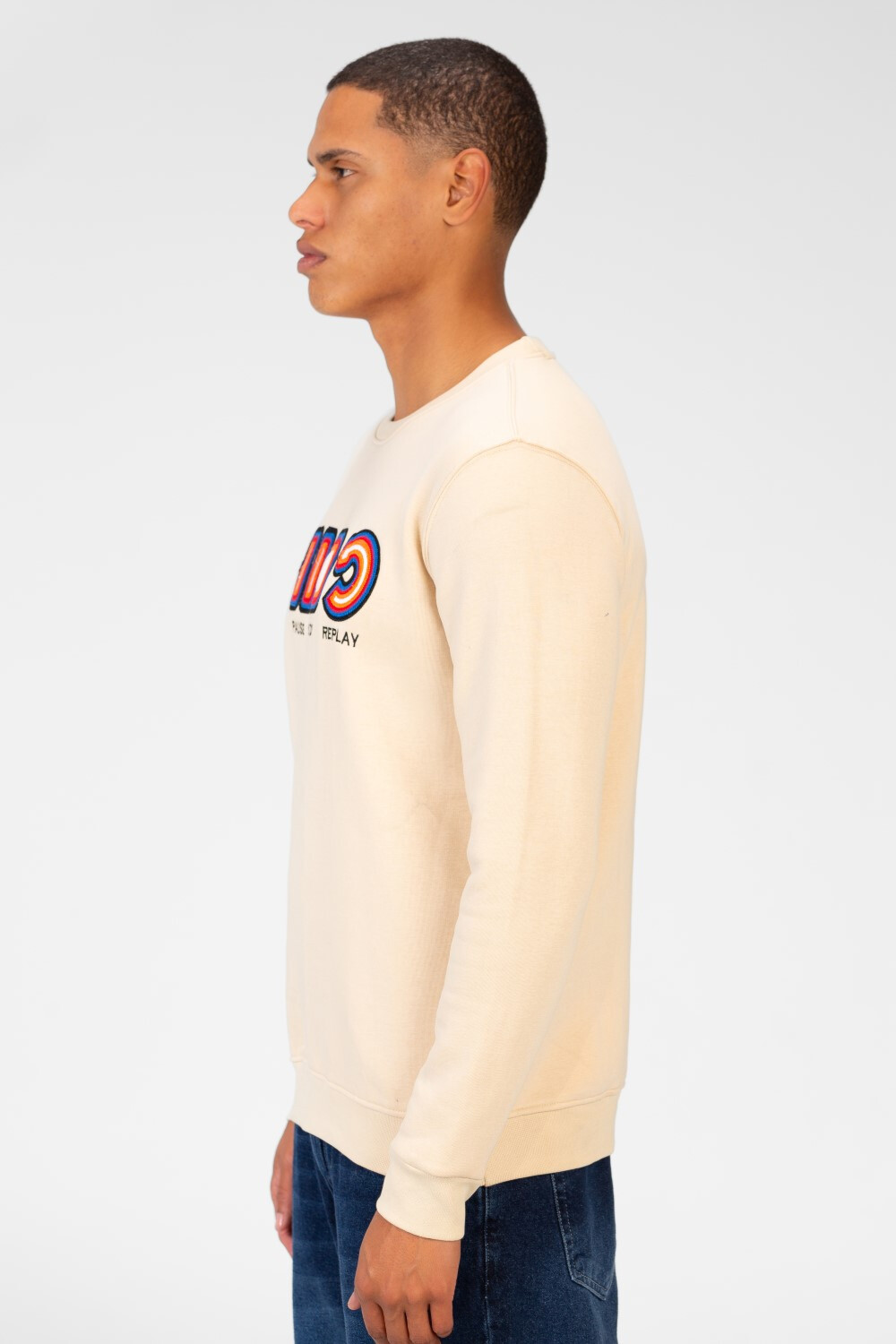 Men's Round Neck Sweatshirt With Front Print