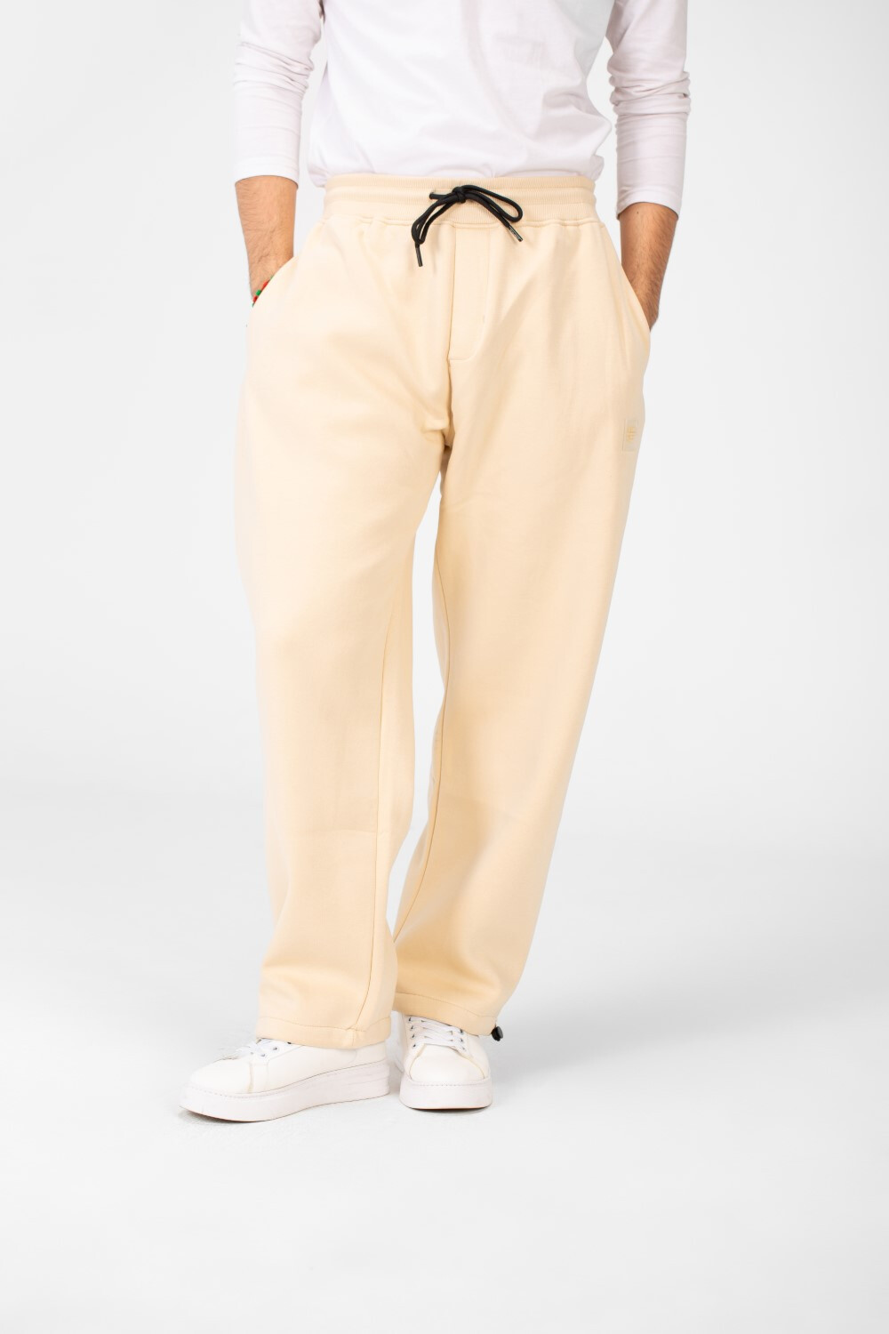 Men's Oversized Sweatpants With Drawstring Waist And Pockets