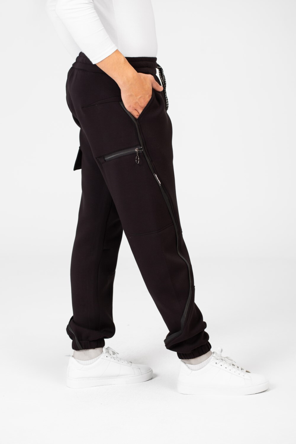 Men's Oversized Jogger Sweatpants With Unique Back Pockets