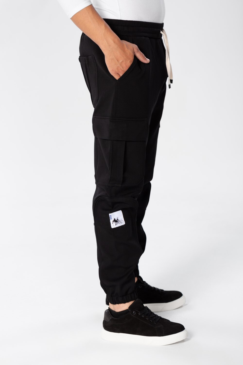 Men's Oversize Sports Pants With Side Pockets And An Elastic Band In The Middle