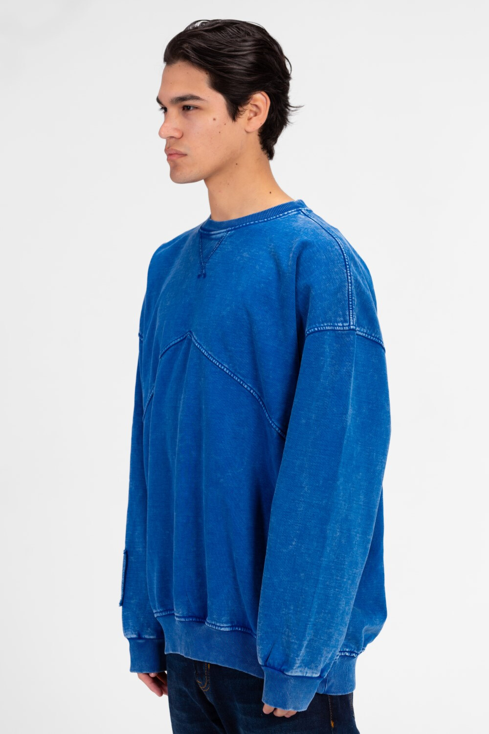 Men's Round Neck Oversized Washed Sweatshirt
