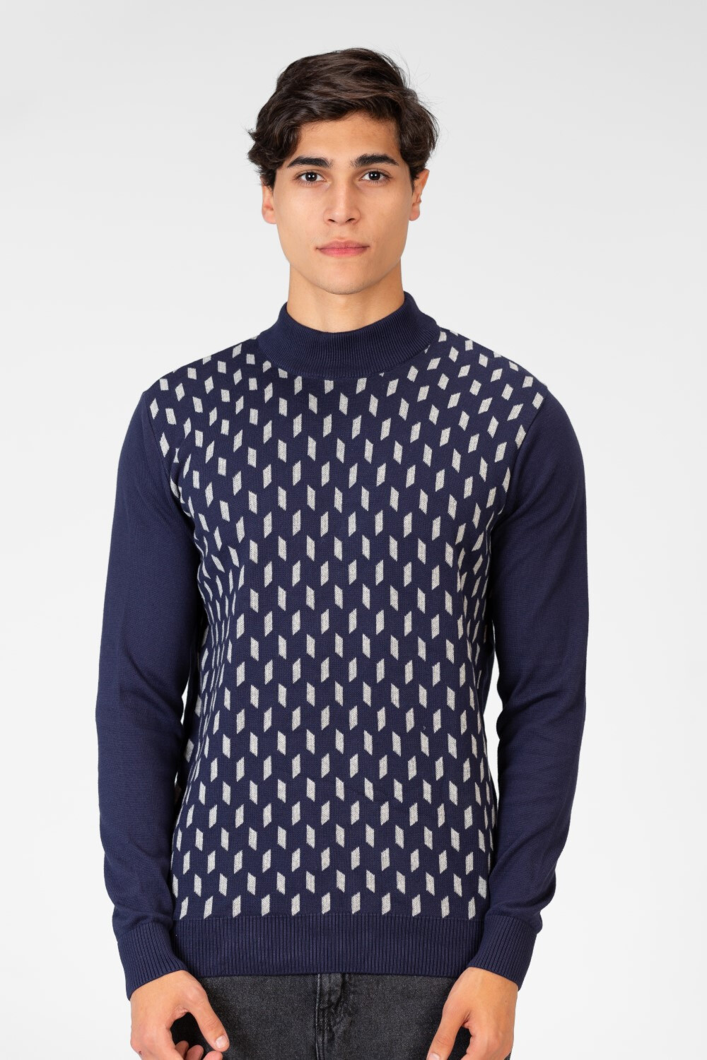  Men's High Neck Pullover With Front Print
