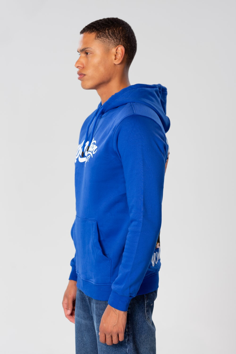 Men's Slim Fit Hoodie With Graphic Print On The Back