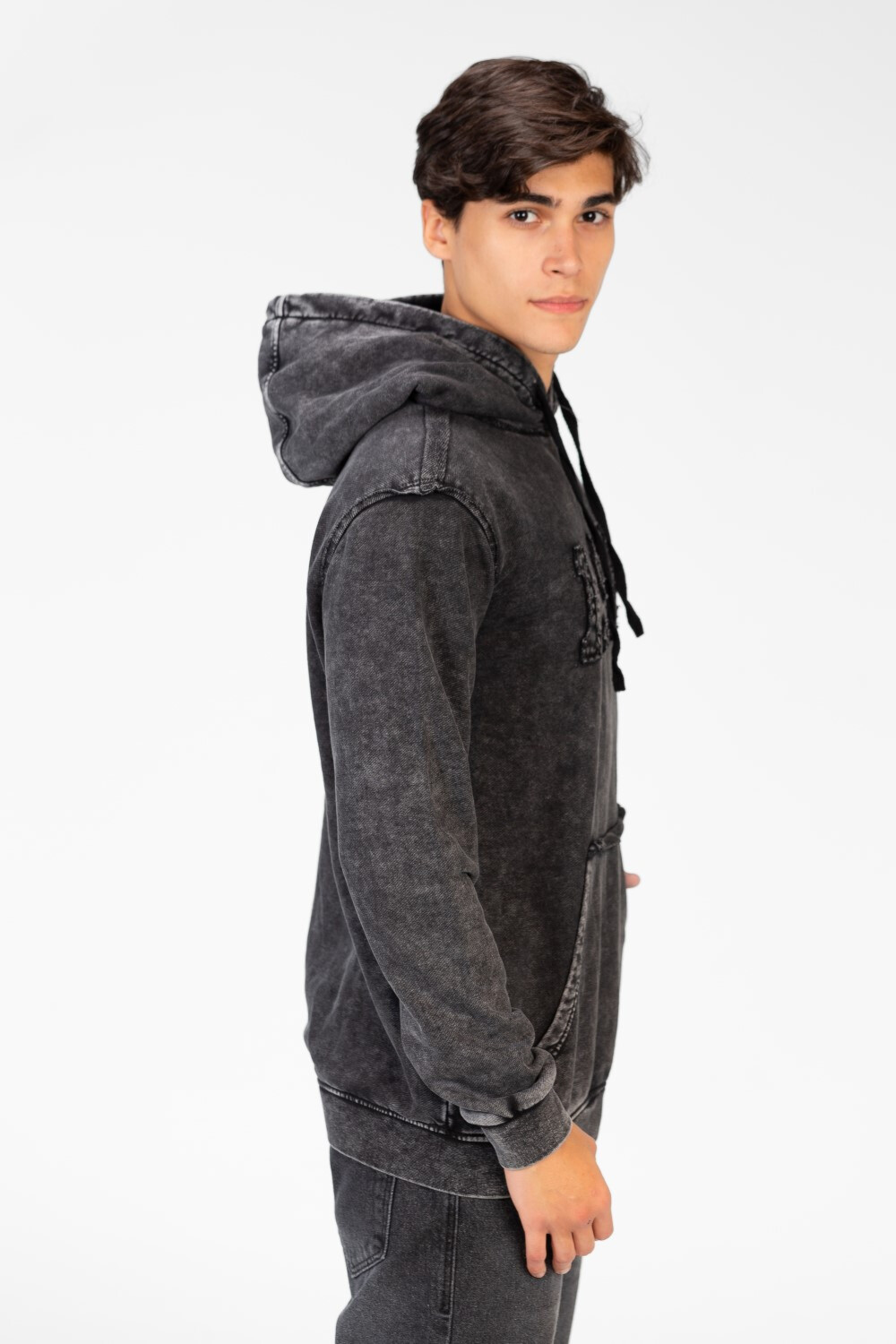 Men's Washed Slim Fit Hoodie Sweatshirt With A Print On The Front