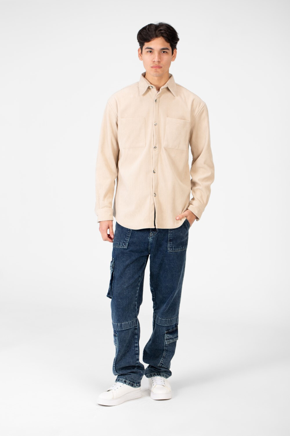 Men's Basic Velvet Shirt With Front Pockets And Long Sleeves