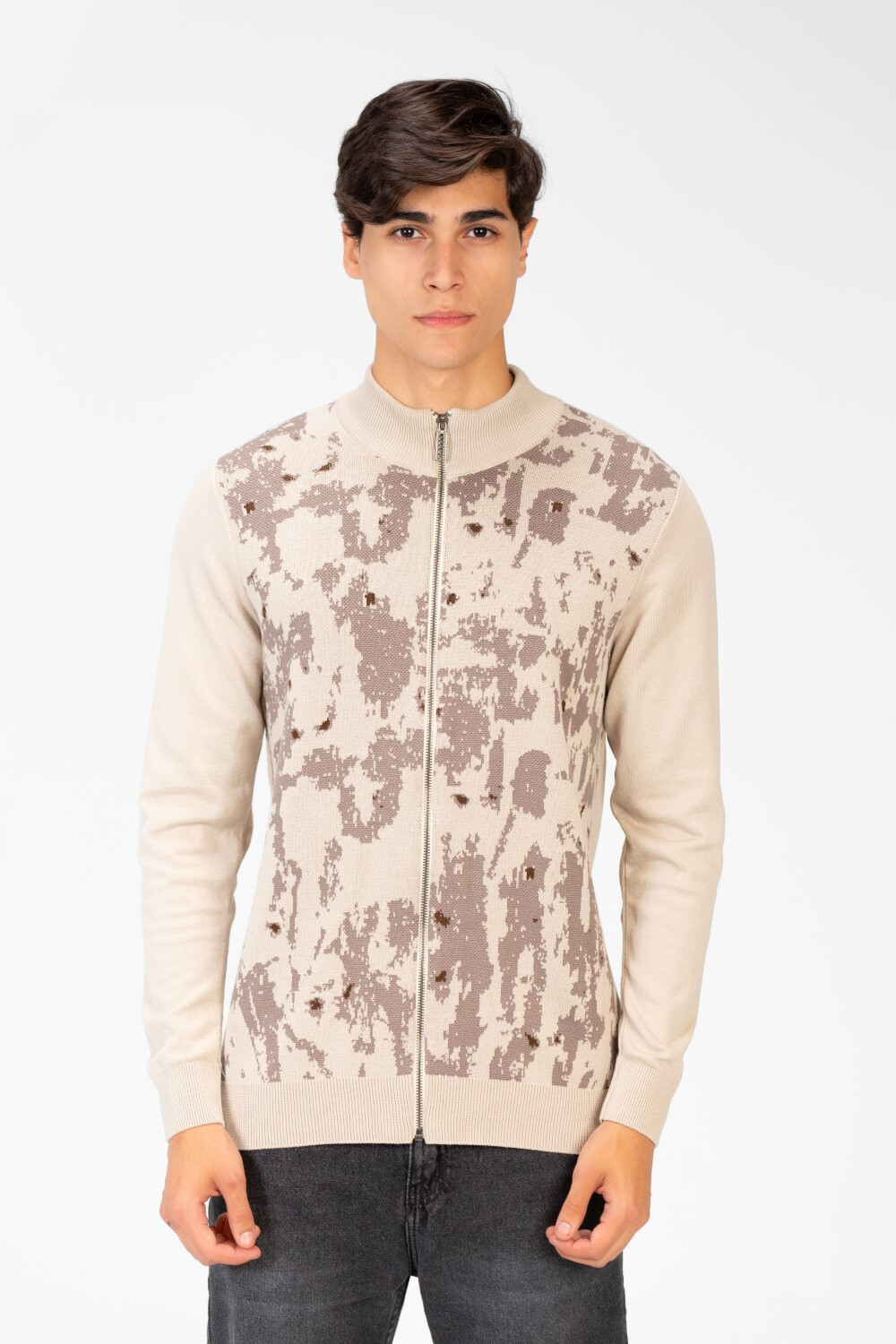 Men's Jakar Pullover With Full Front Print & Zip Up 