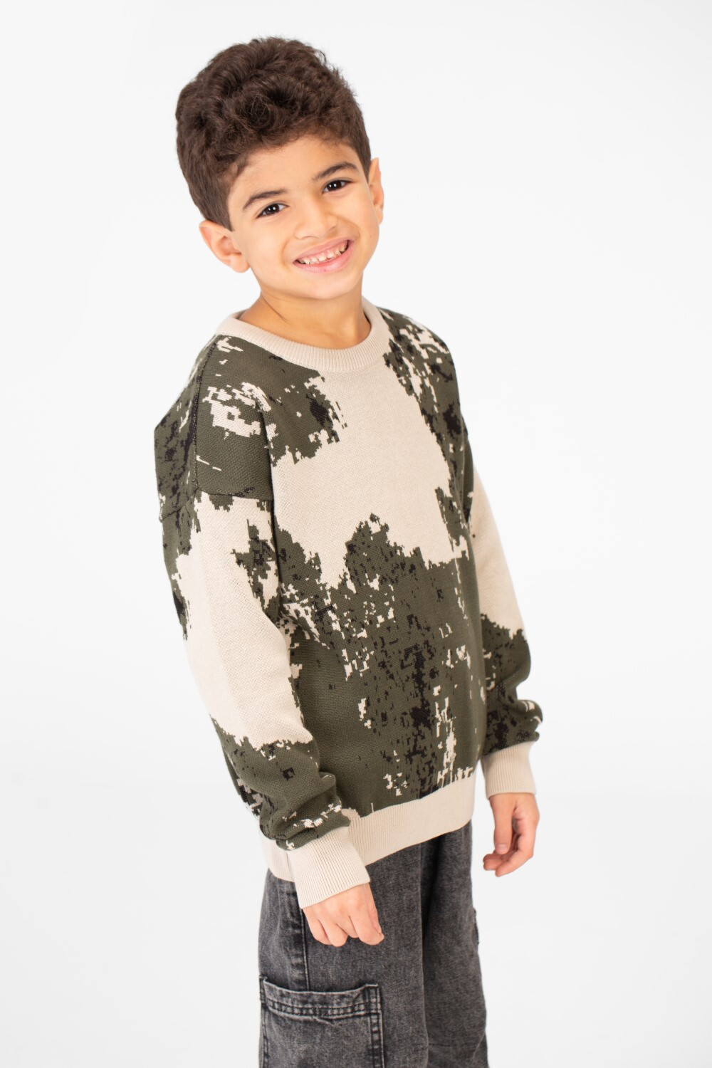Boy's Jakar Round Neck Pullover Sweater In Modern Design