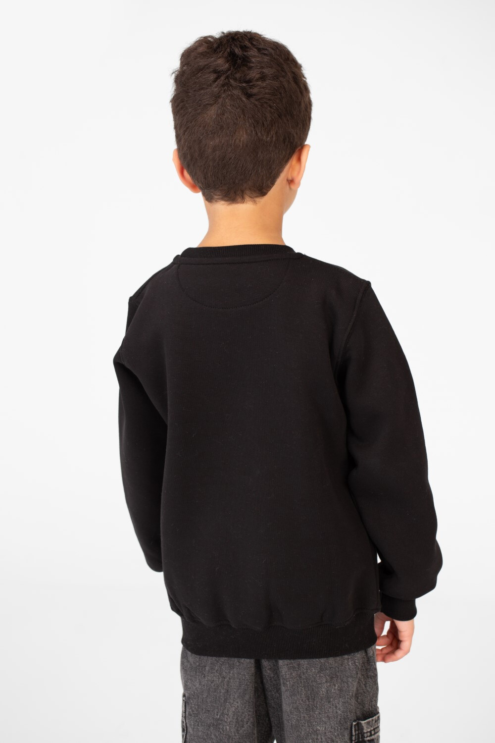 Boy's Round Neck With A Graphic Print On The Front Sweatshirt