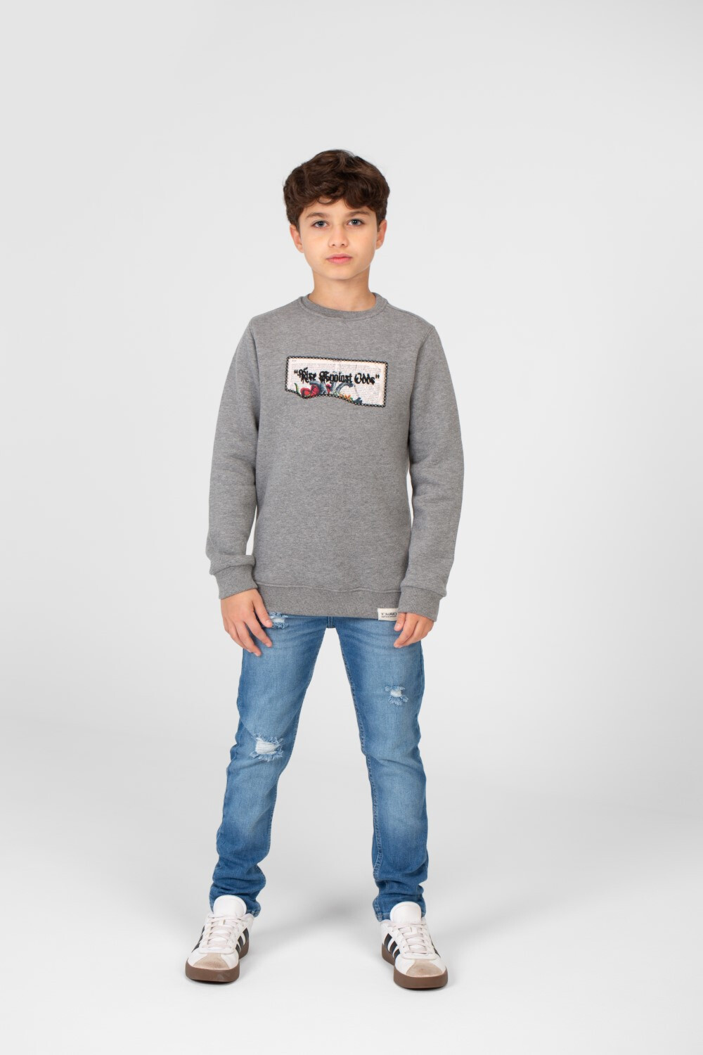 Boy's Round Neck Sweatshirt With Graphic Print
