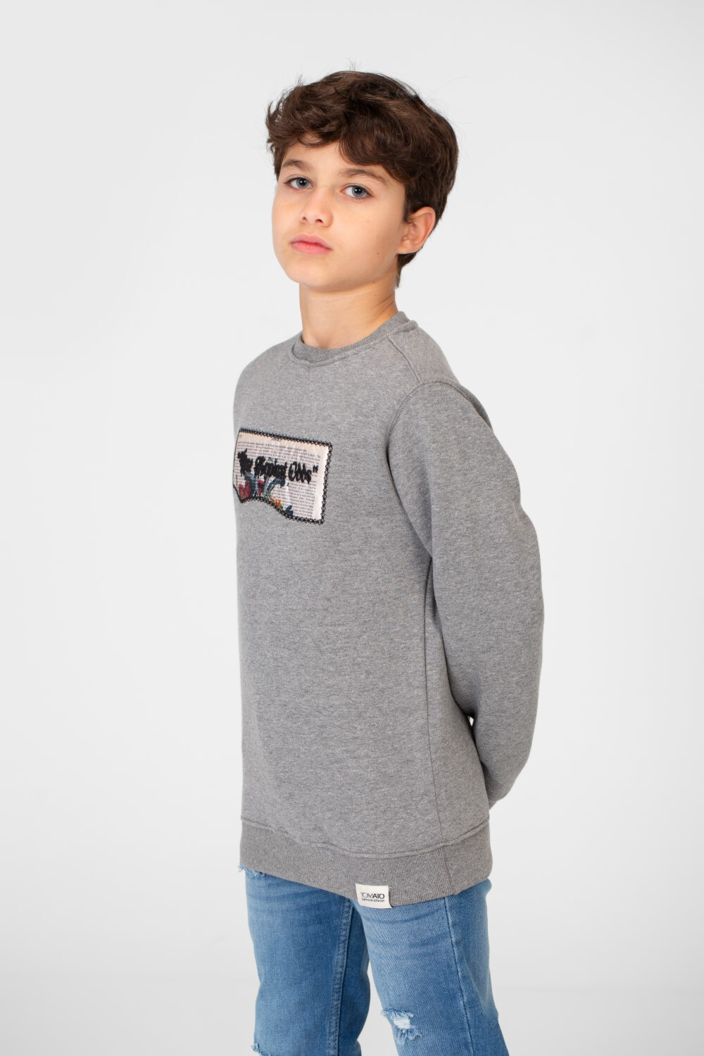 Boy's Round Neck Sweatshirt With Graphic Print