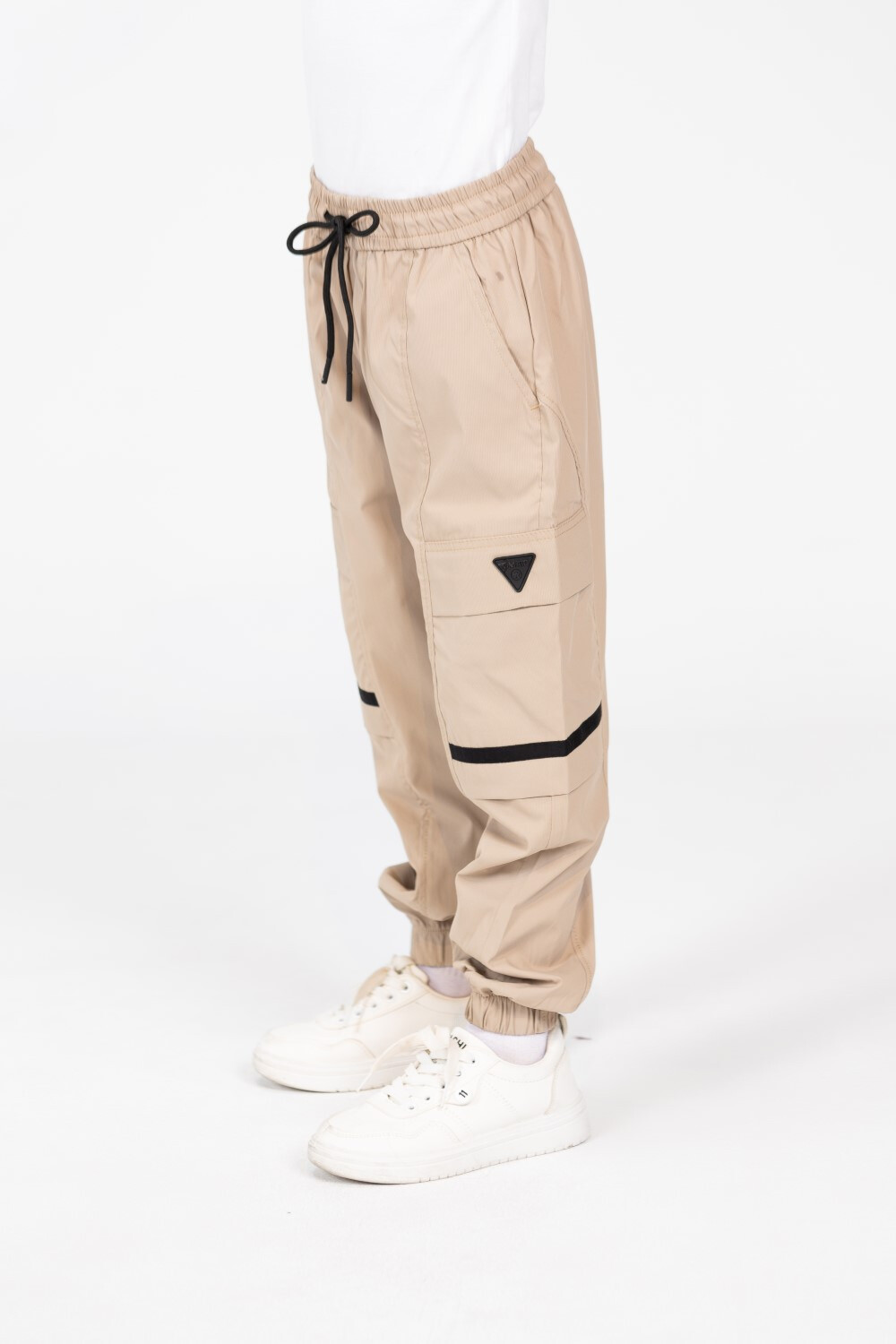 Boy's Sweatpants With Elastic Waistband And A Modern Cut