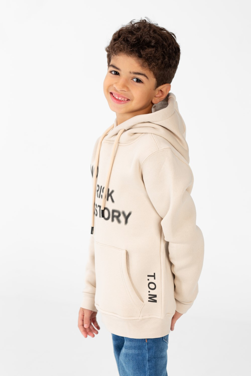 Boy's Sweatshirt With Text Print And Front Pocket
