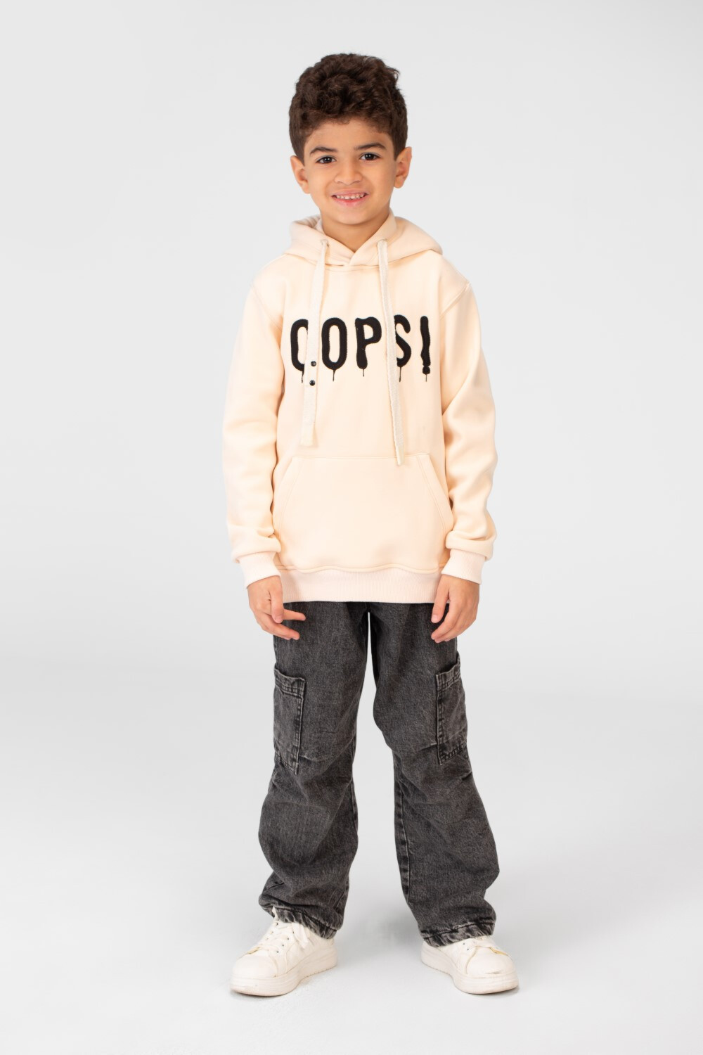 Boy's Hoodie With Kangaroo Pocket In Practical Comfortable Material