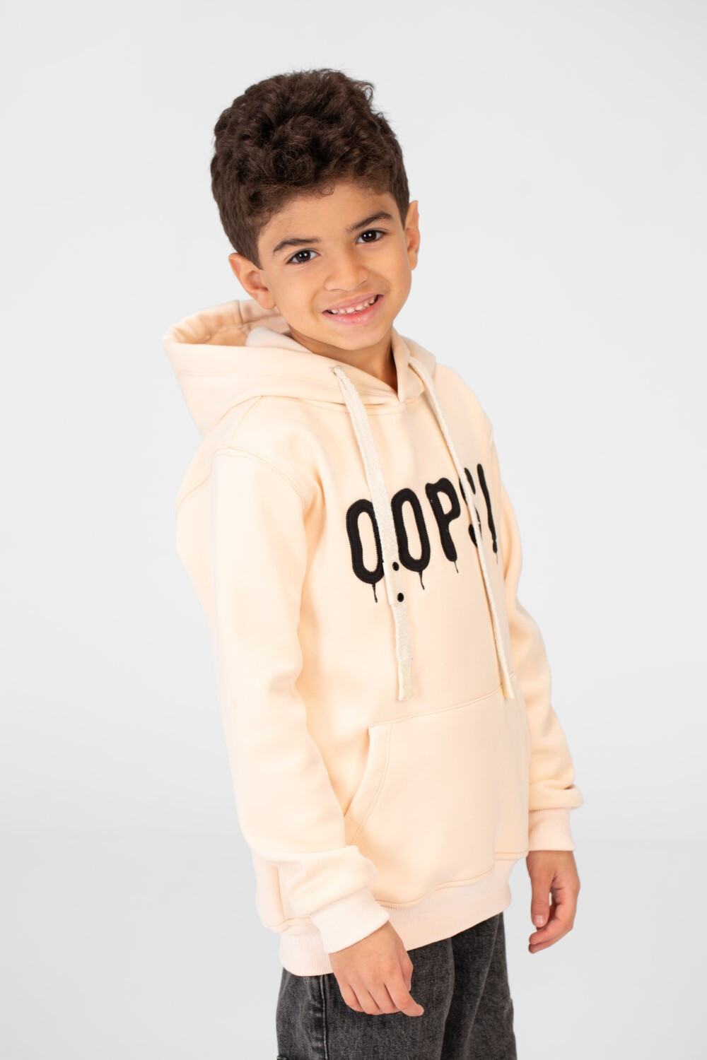 Boy's Hoodie With Kangaroo Pocket In Practical Comfortable Material